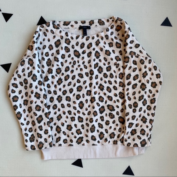 J. Crew Leopard Print Crew Neck Sweater Small - Picture 5 of 11
